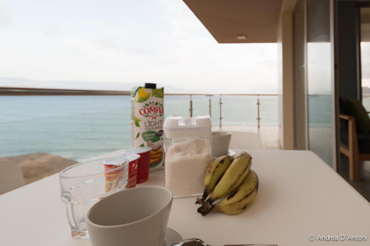 Seafront Holiday House On The Mindelo Bay Exterior foto